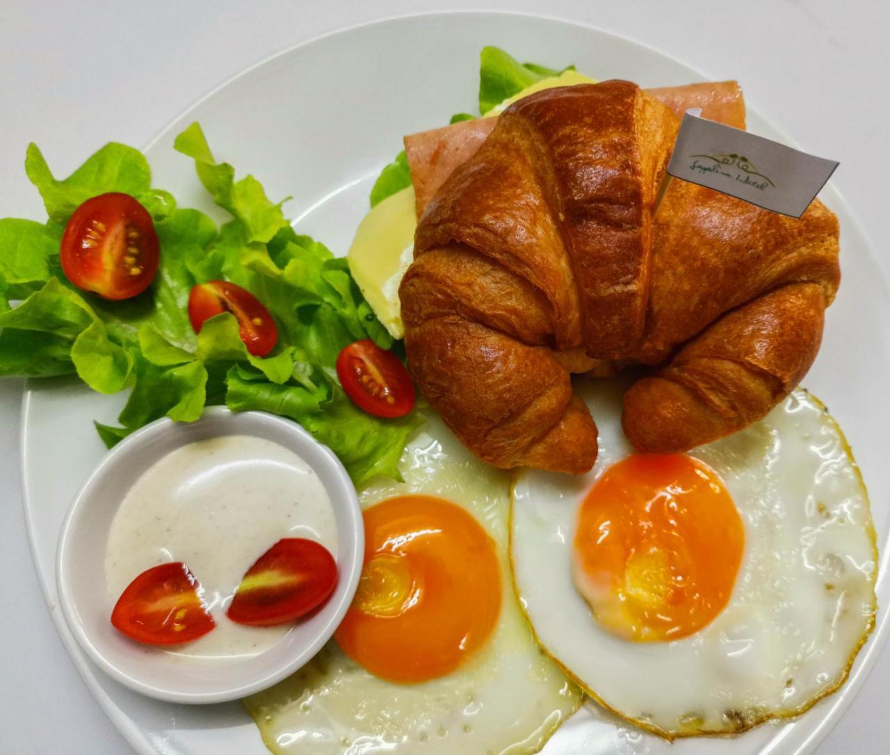 Layalina Hotel Bãi biển Kamala Ngoại thất bức ảnh